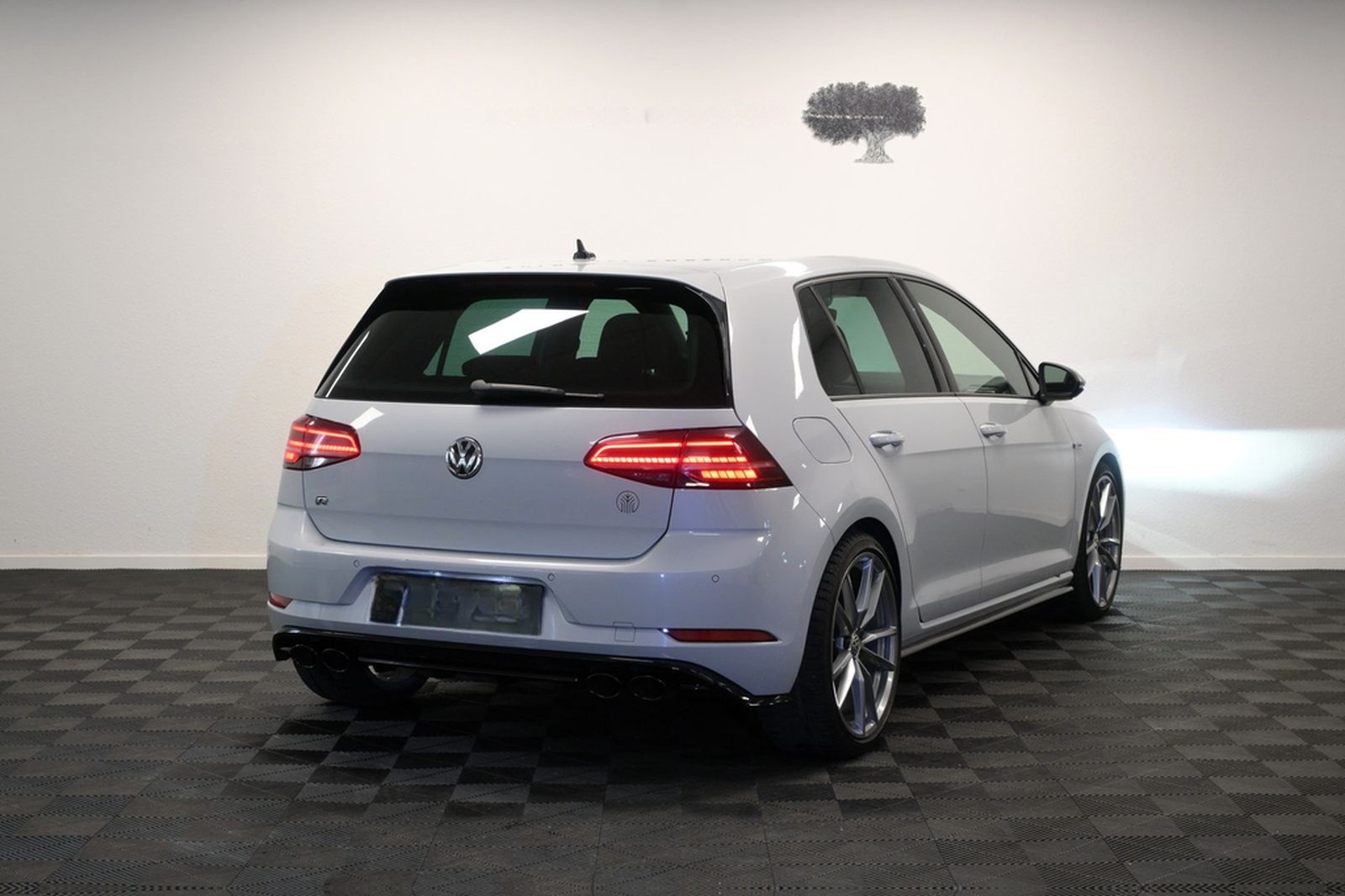 Volkswagen Golf R 4Motion *VIRTUAL *ACC *SHZ *KEYLESS *PDC foto 9