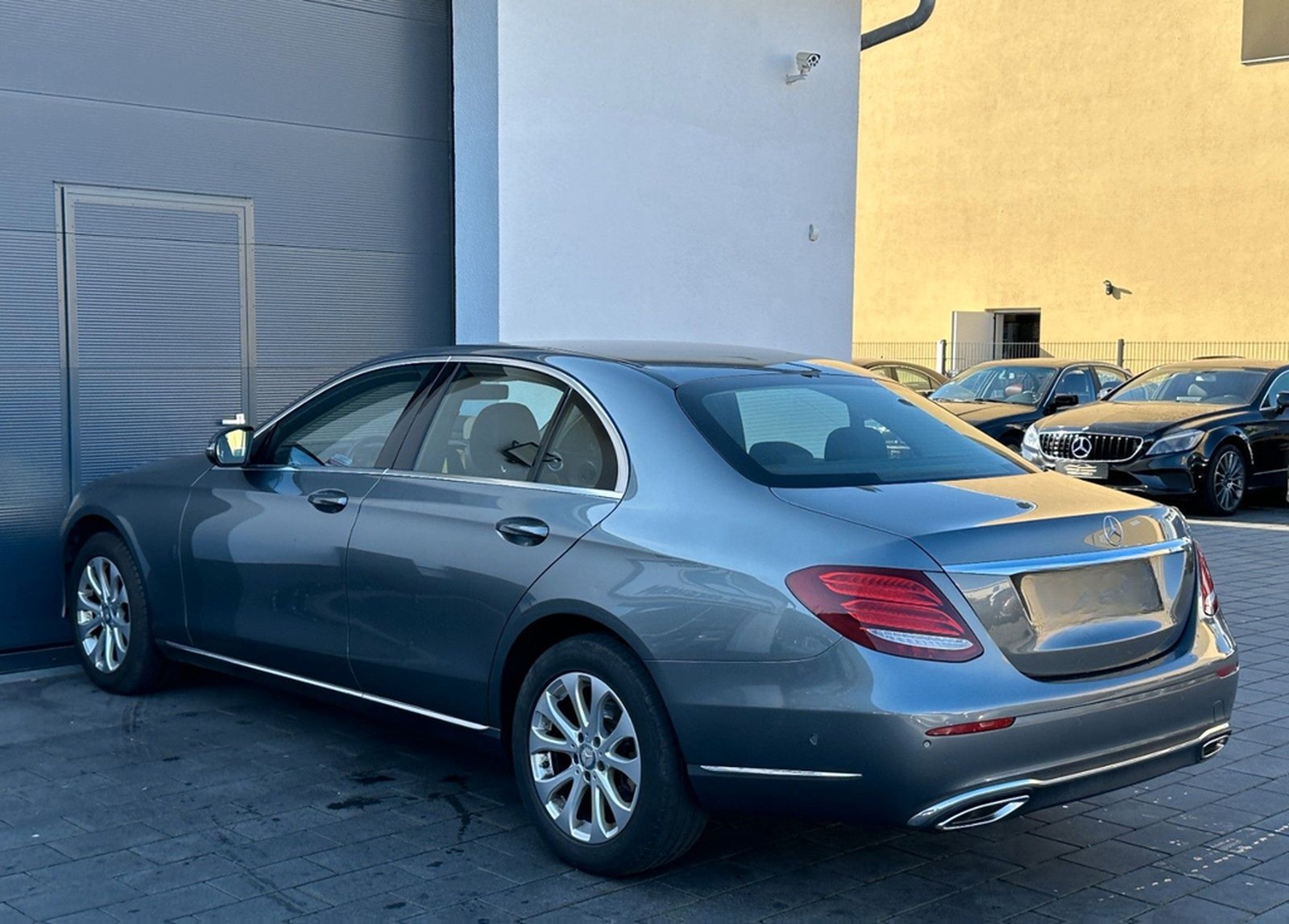 Mercedes-Benz E 200 Limousine 9G*LUXURY*AMBIENTE*NAVI*KAMERA* foto 19