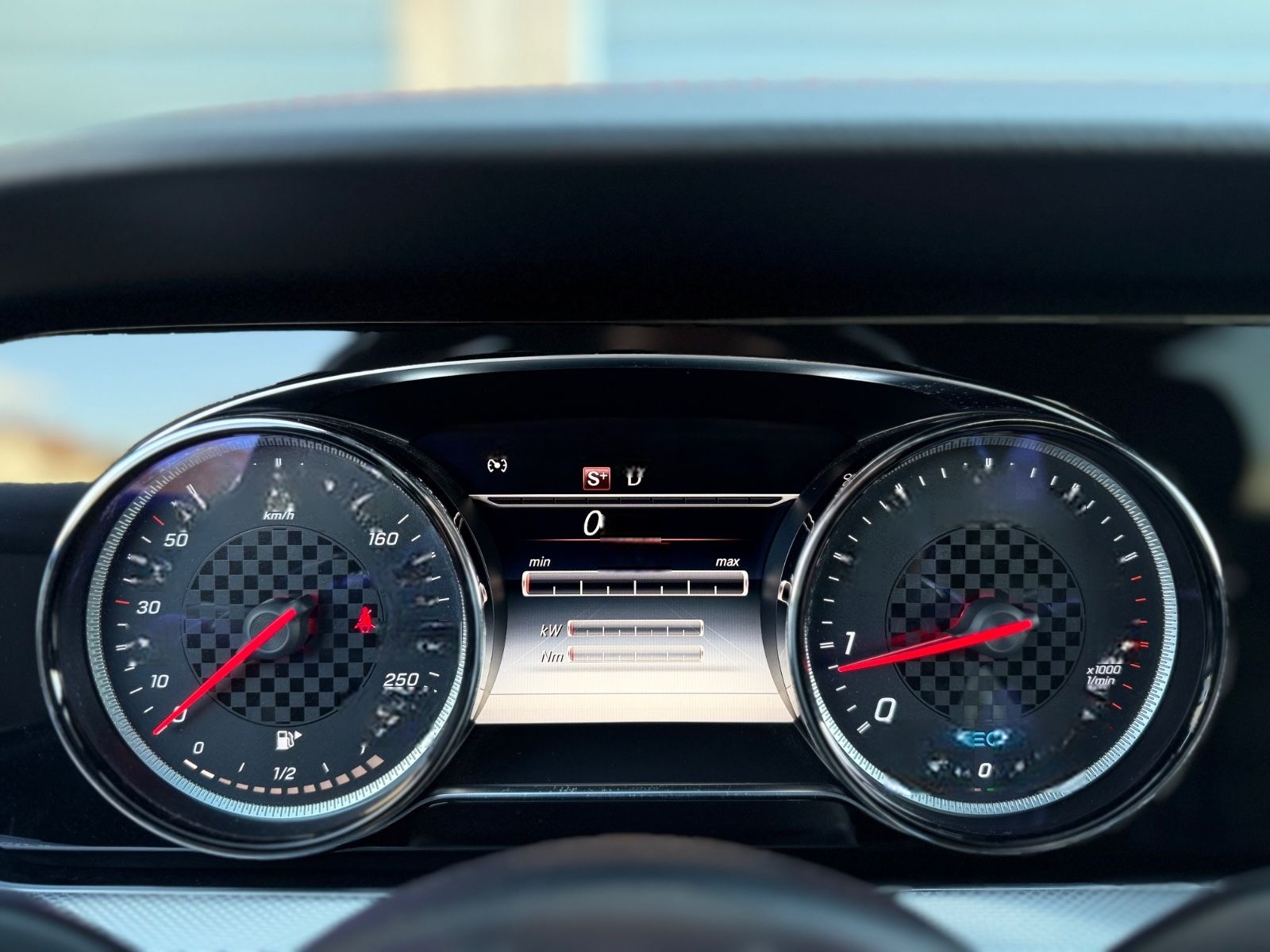Mercedes-Benz E 53 AMG 4M+/Night/Navi-COMAND/SHZ/CAM/LED/Luft/ foto 24
