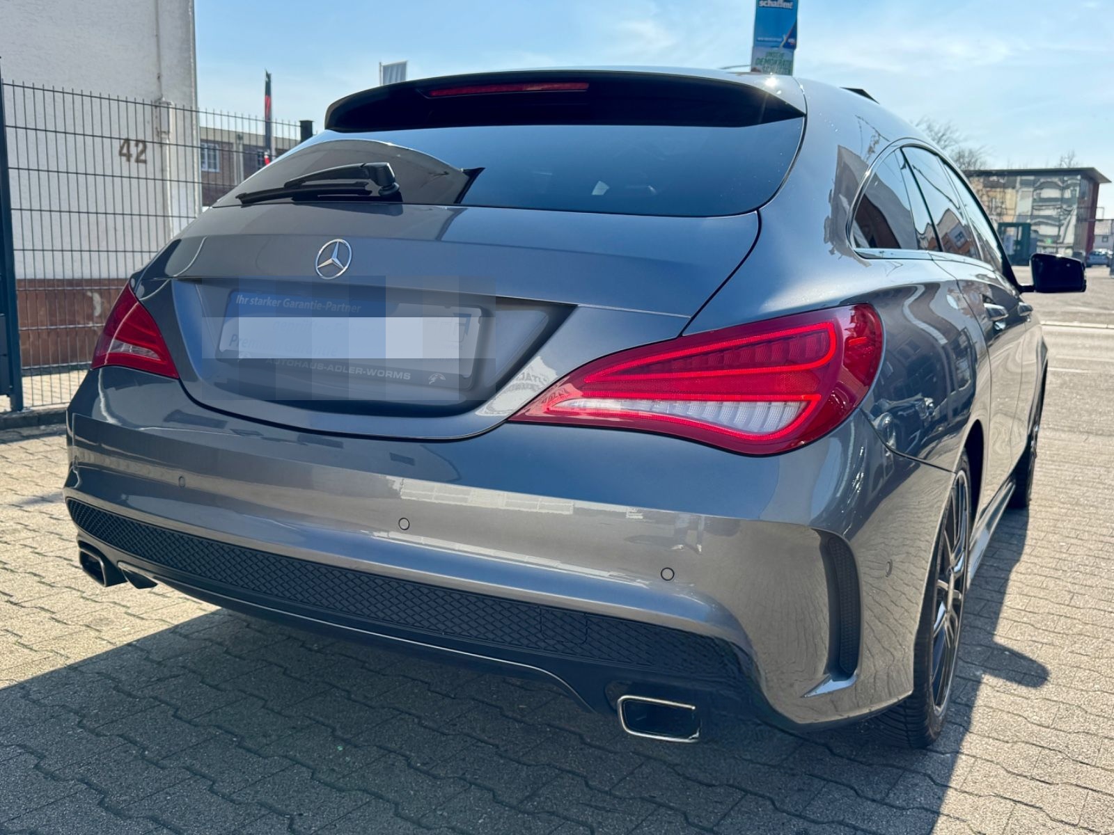 Mercedes-Benz CLA 200 Shooting Brake AMG-LINE*PANO*XEN*H&K*KAM foto 25