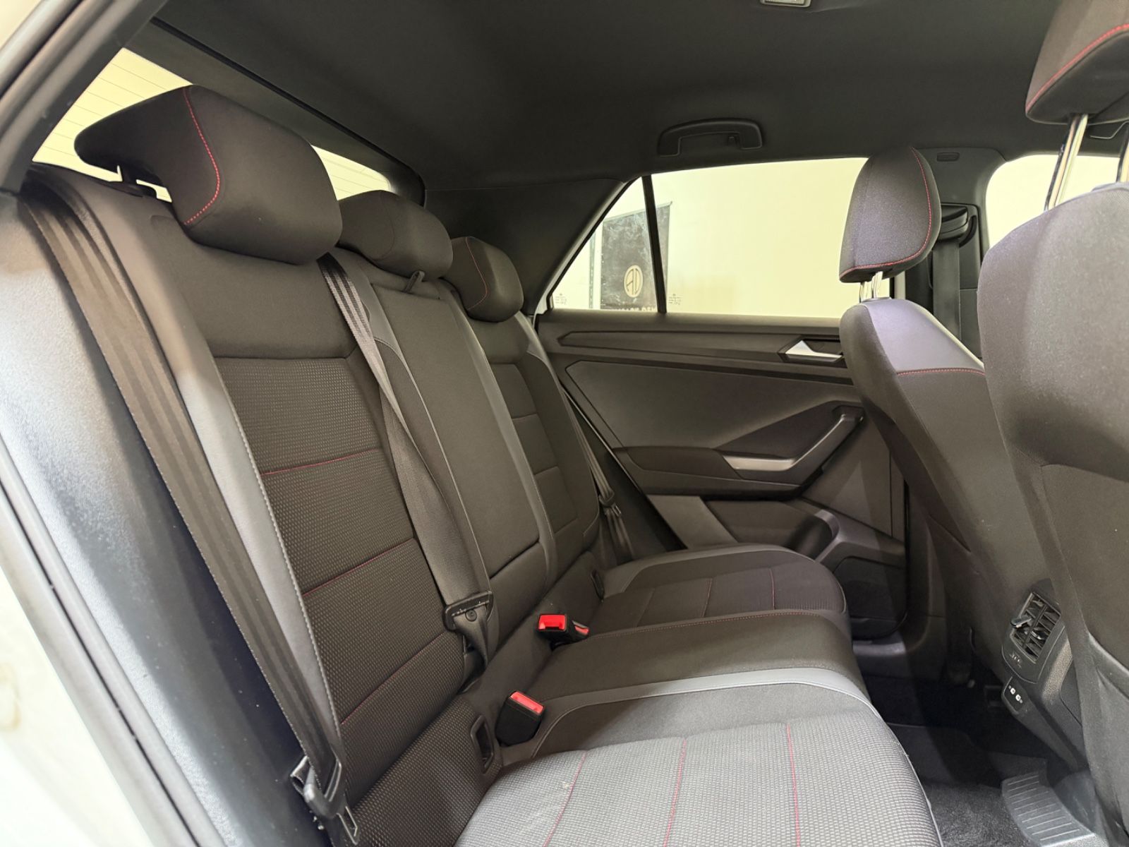 Volkswagen T-Roc Sport 1.5 TSI/AHK/ACC/KAM/LED/SIDE/SHZ/LHZ foto 22