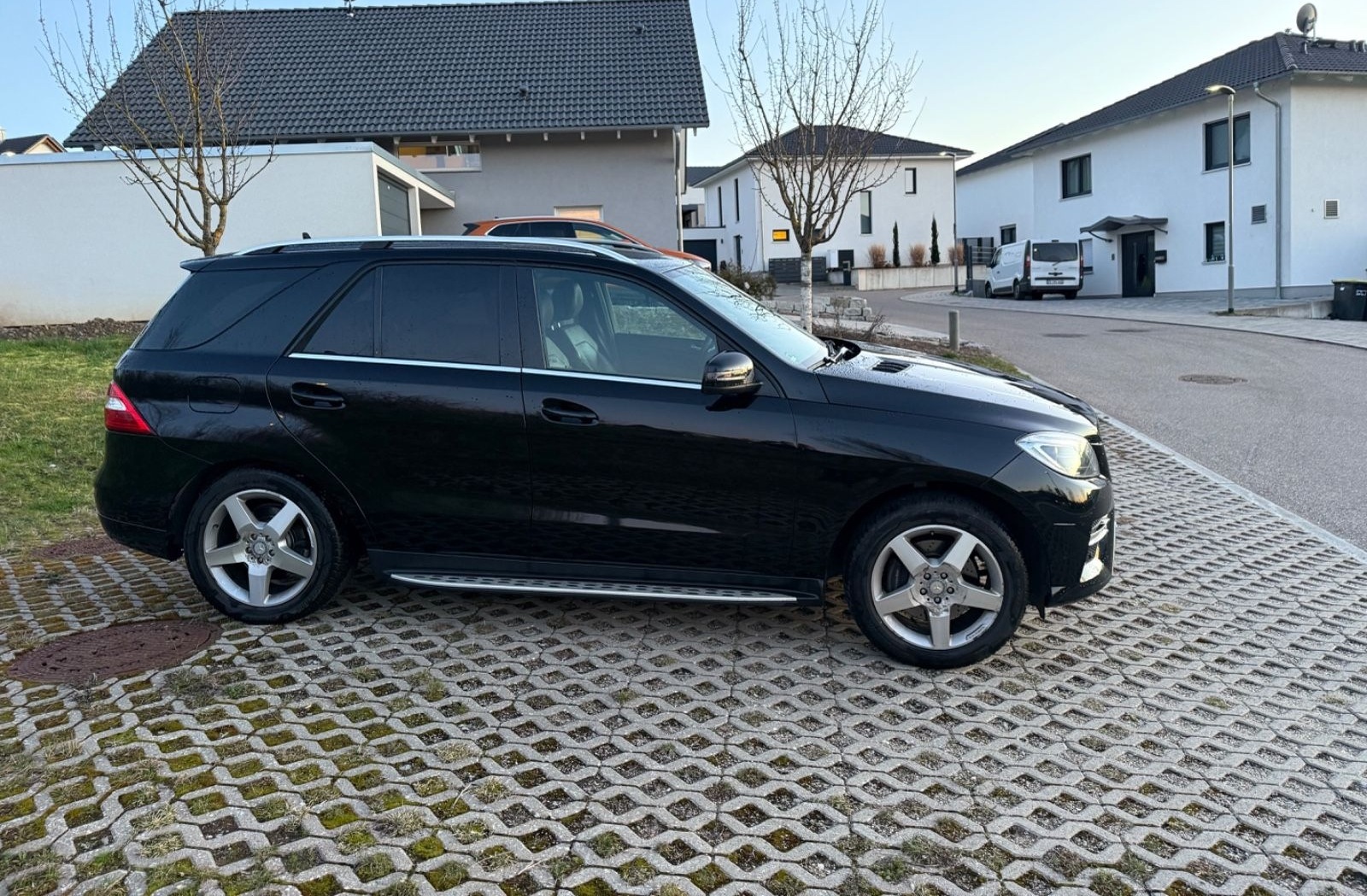 Mercedes-Benz ML 350 BlueTEC 4MATIC - foto 2