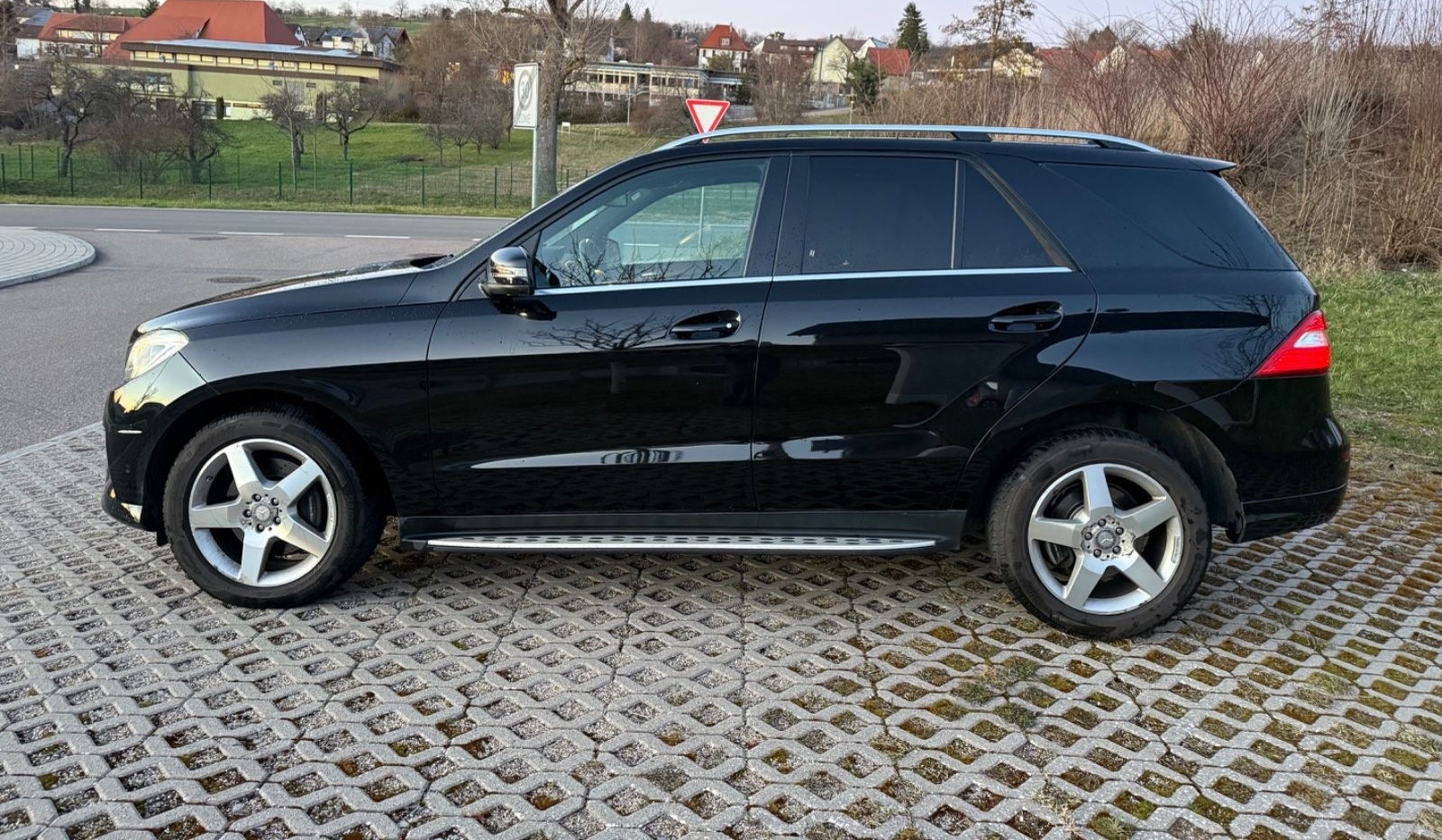Mercedes-Benz ML 350 BlueTEC 4MATIC - foto 3