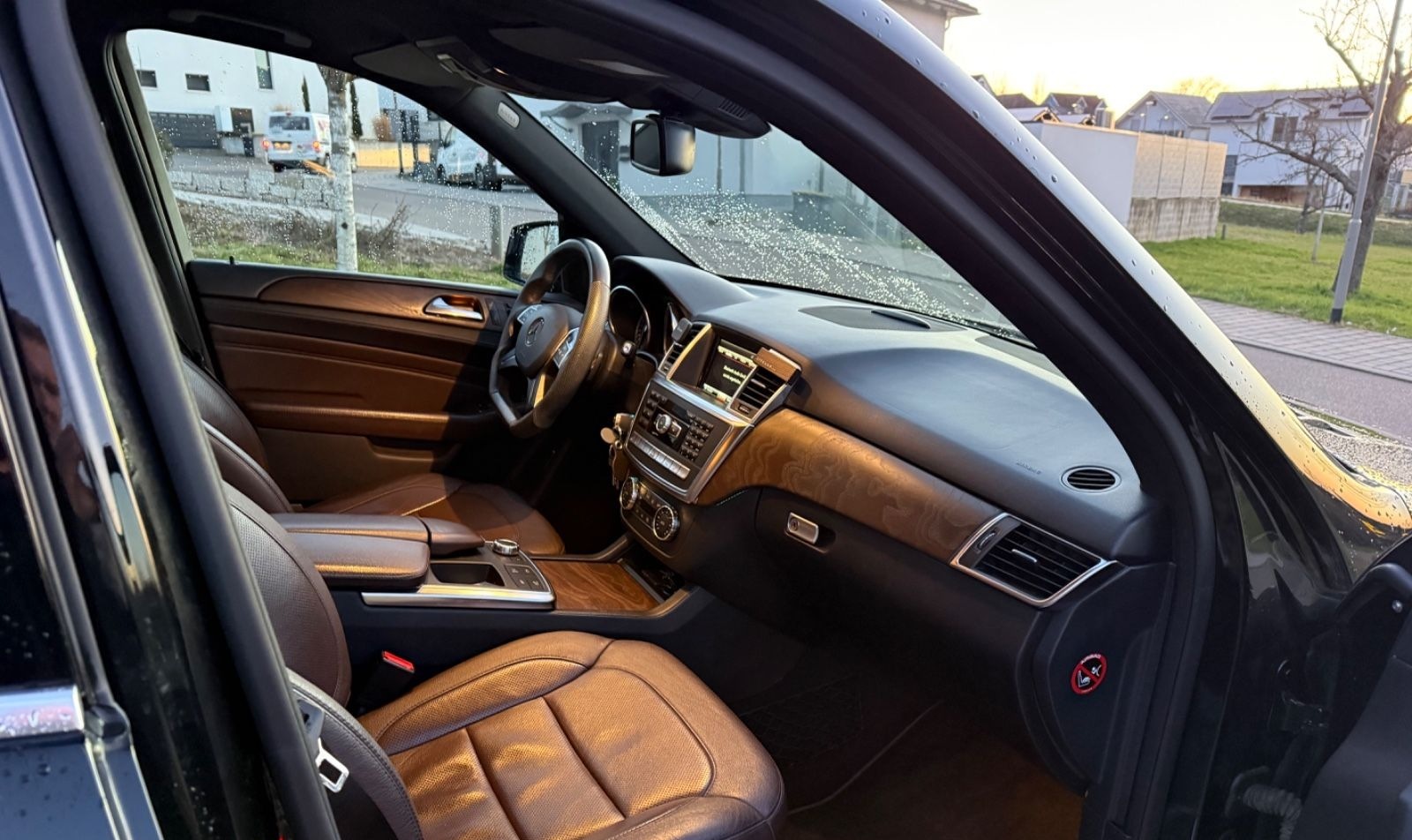 Mercedes-Benz ML 350 BlueTEC 4MATIC - foto 6