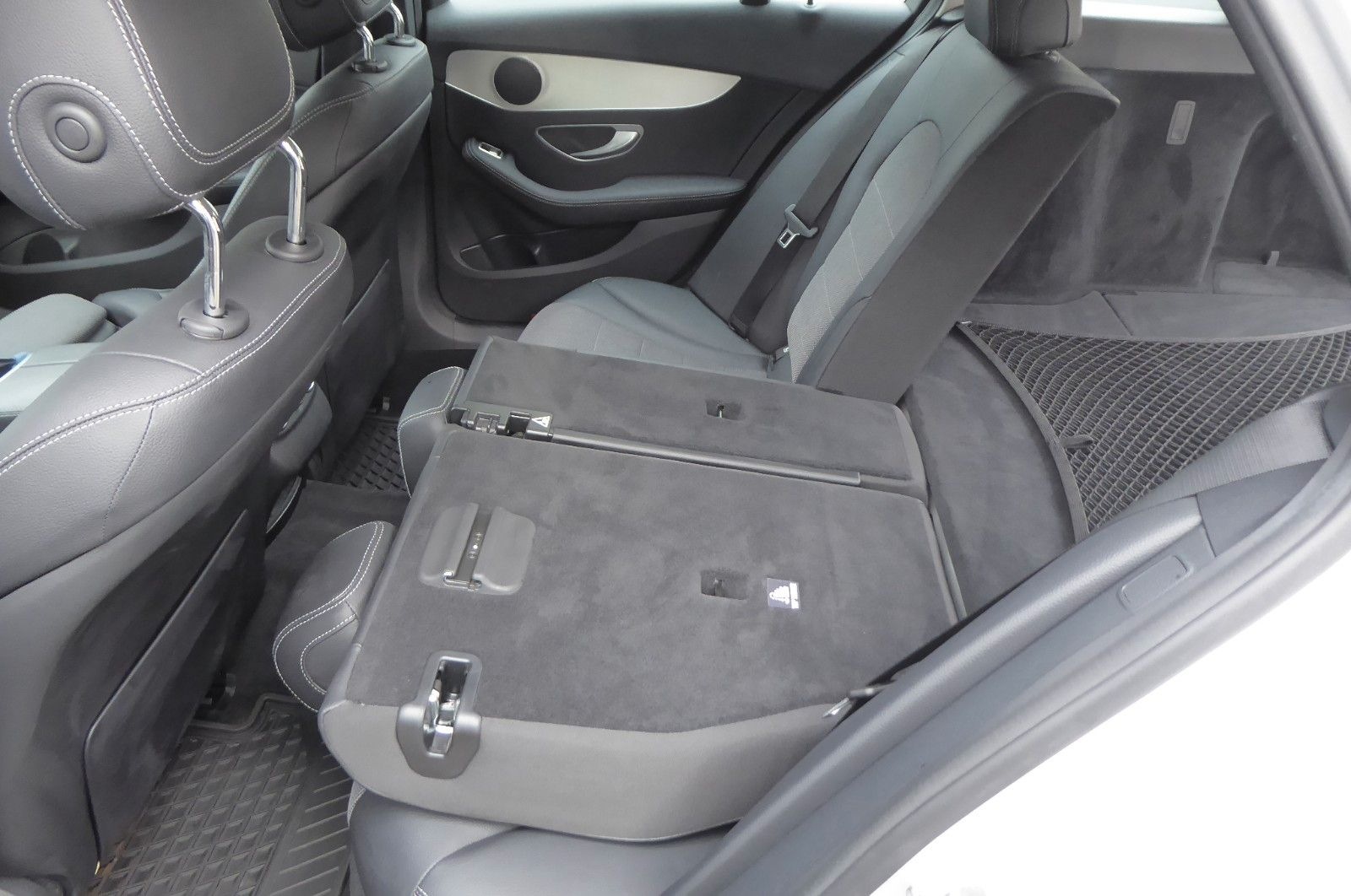 Mercedes-Benz C 200 T d G-Tronic Plus Avantgarde foto 19