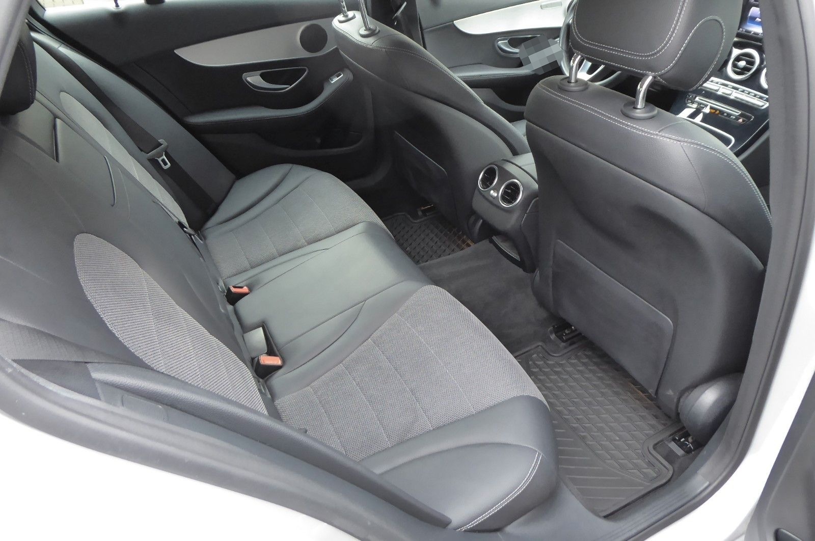 Mercedes-Benz C 200 T d G-Tronic Plus Avantgarde foto 26