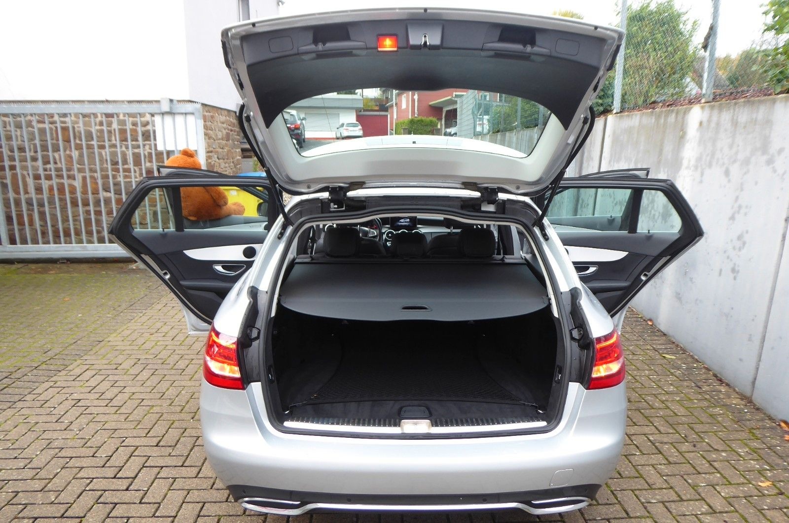 Mercedes-Benz C 200 T d G-Tronic Plus Avantgarde foto 27
