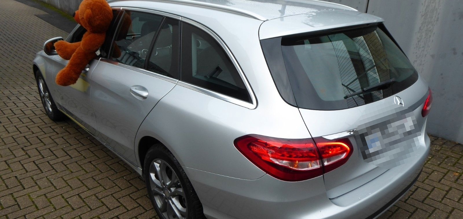 Mercedes-Benz C 200 T d G-Tronic Plus Avantgarde foto 4