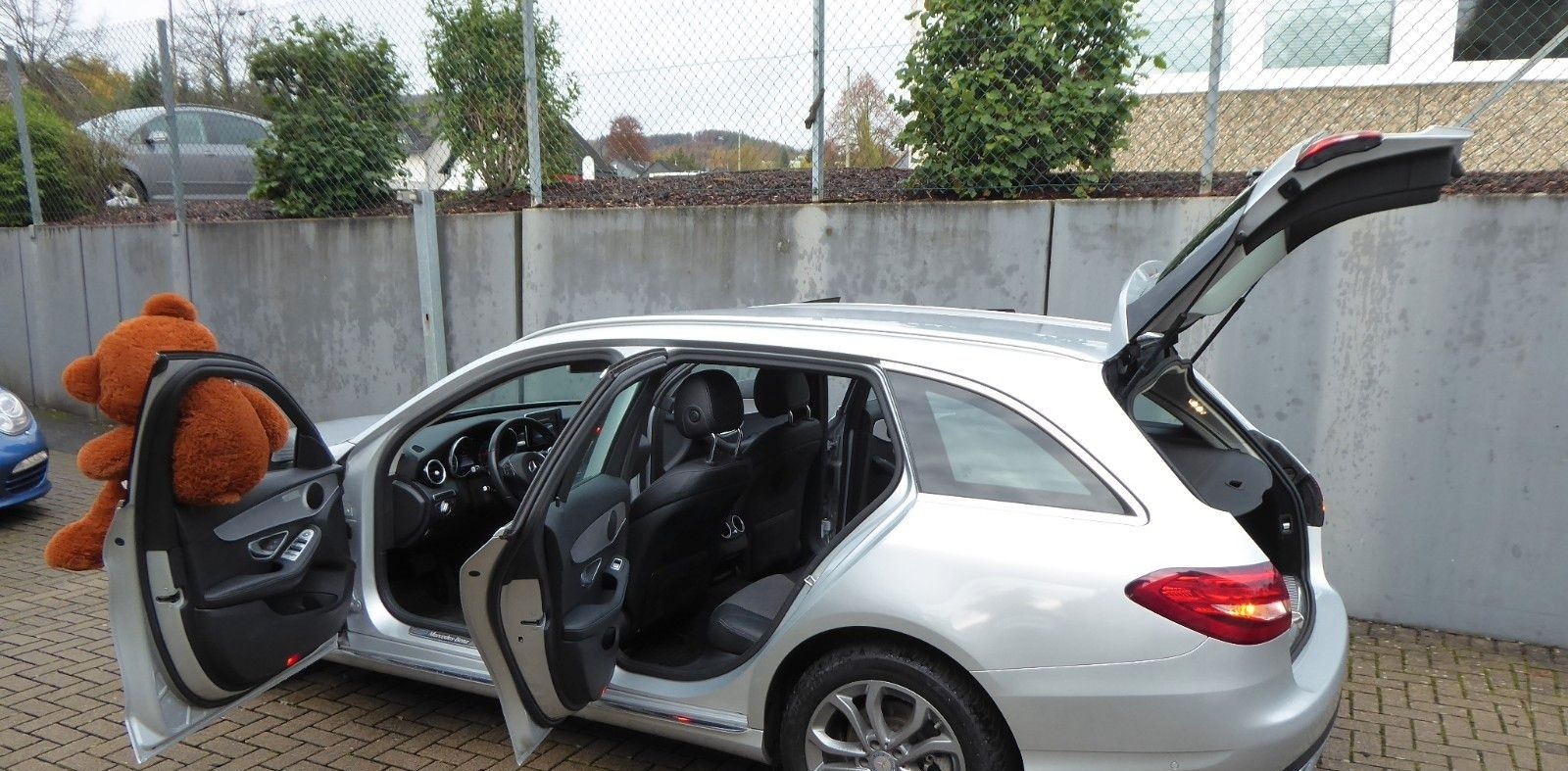 Mercedes-Benz C 200 T d G-Tronic Plus Avantgarde foto 48