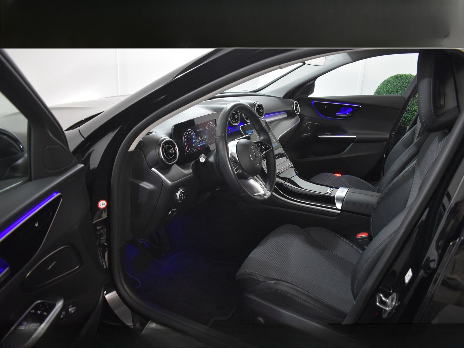 Mercedes-Benz C 300 e T Avantgarde *Distro*AHK*KAM*LED*Sound* foto 14