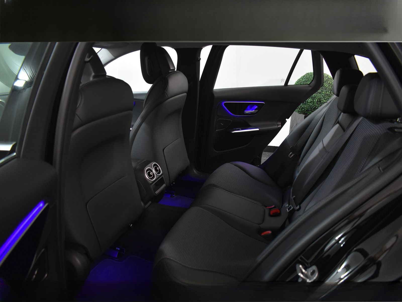 Mercedes-Benz C 300 e T Avantgarde *Distro*AHK*KAM*LED*Sound* foto 15