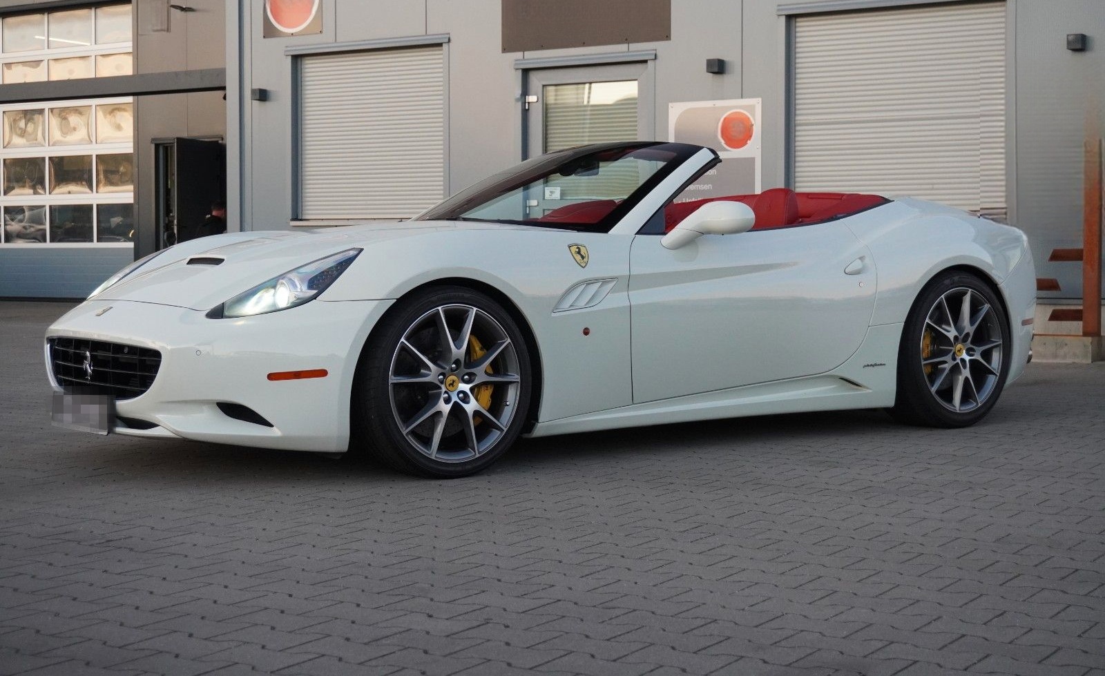Ferrari California 4.3 V8 4-Sitzer foto 3