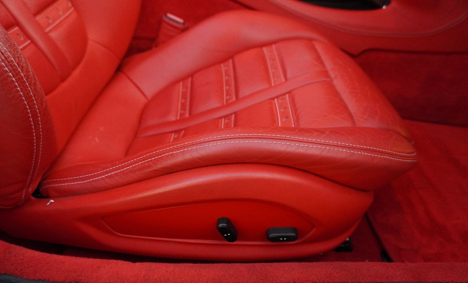 Ferrari California 4.3 V8 4-Sitzer foto 24
