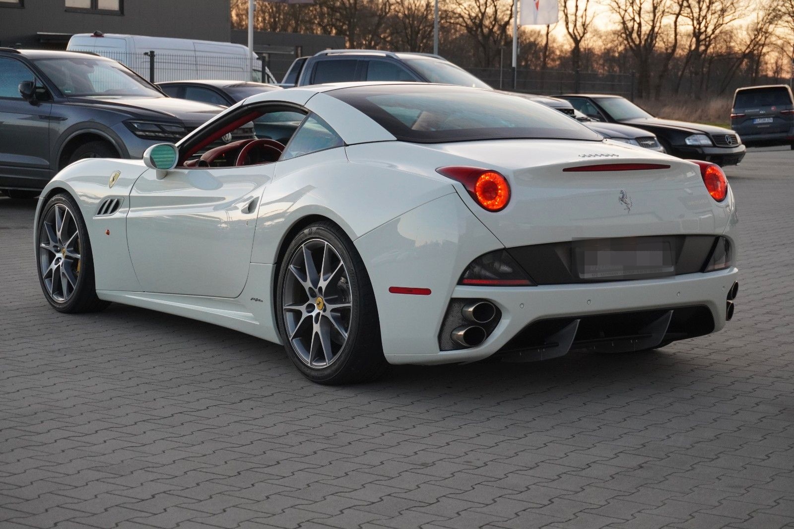 Ferrari California 4.3 V8 4-Sitzer foto 8
