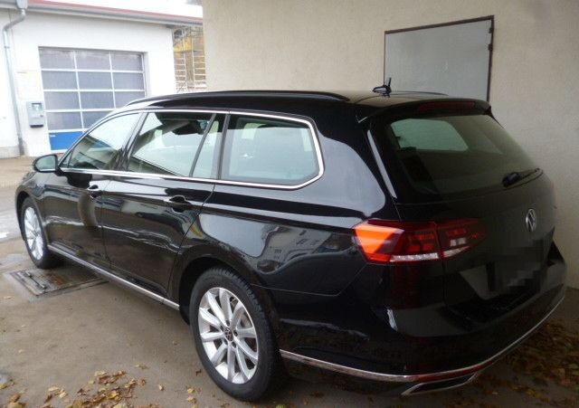 Volkswagen Passat Variant GTE Hybrid DSG LED NAVI, ALU Kame foto 4