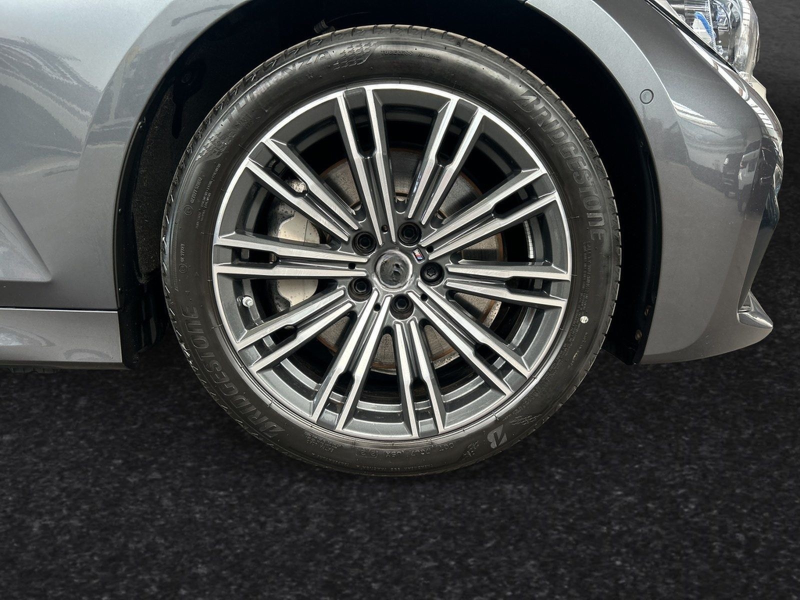BMW 330i Touring M Sport|Panorama|Head-Up|HiFi foto 4