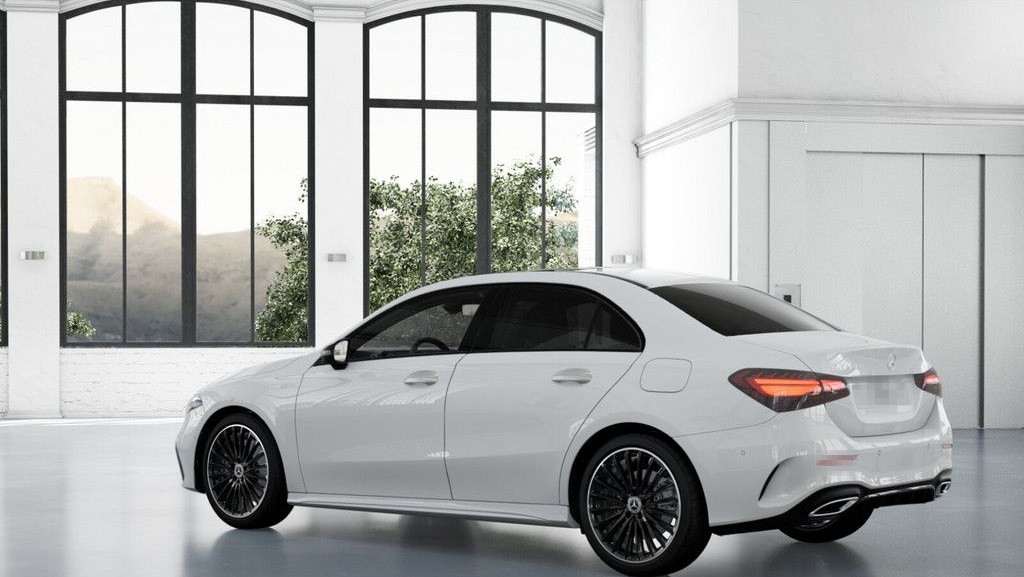 Mercedes-Benz A 250 e Limo AMG Sport Premium Distr. LED Pano N foto 15