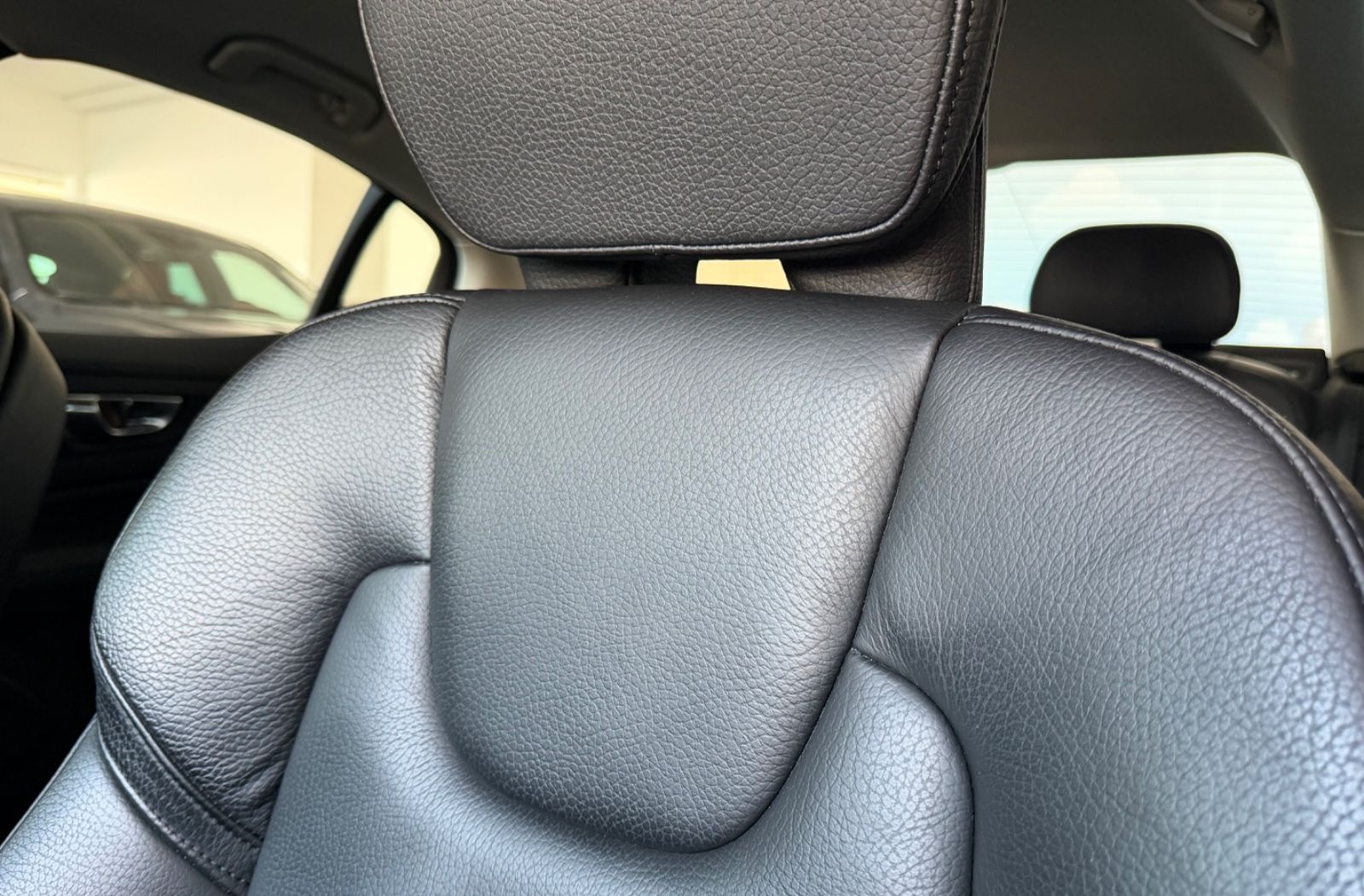 Volvo S60 B4 B INSCRIPTION*LEDER*MEMORY*LED*KEY*NAVI foto 25