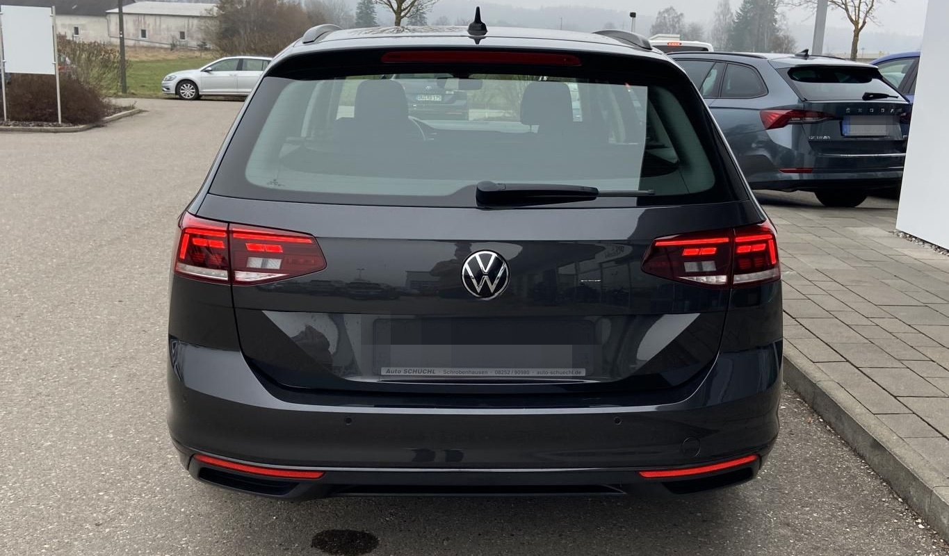 Volkswagen Passat Variant 1.5 TSI Business Premium APP-CONN foto 4