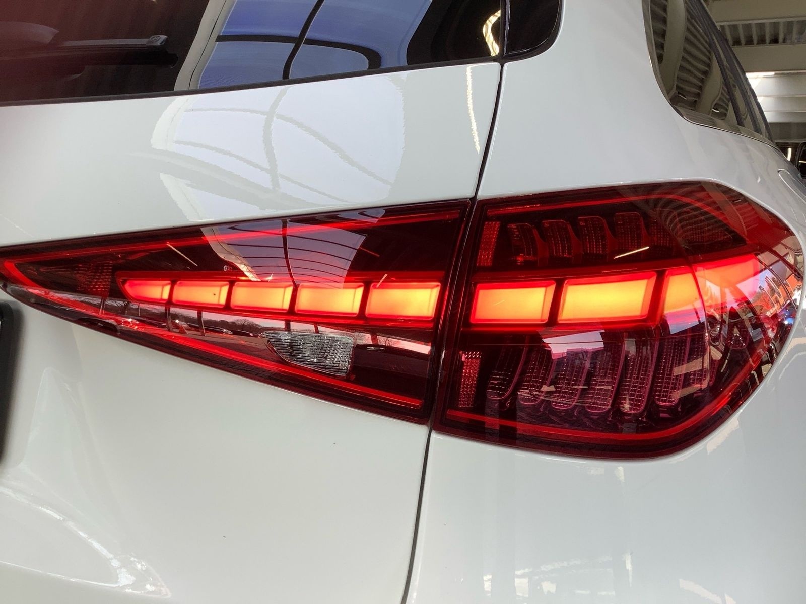 Mercedes-Benz C 300 de T Avantgarde Panorama AHK Kamera LED foto 11