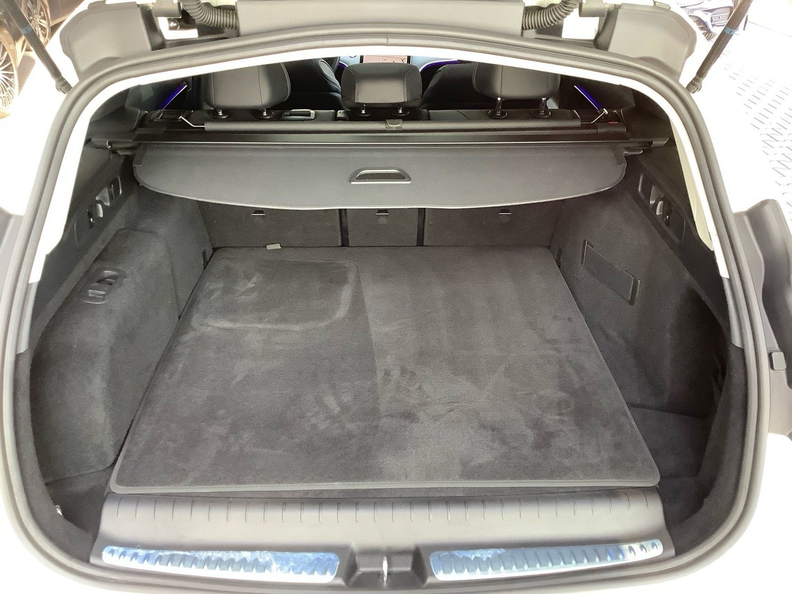Mercedes-Benz C 300 de T Avantgarde Panorama AHK Kamera LED foto 10