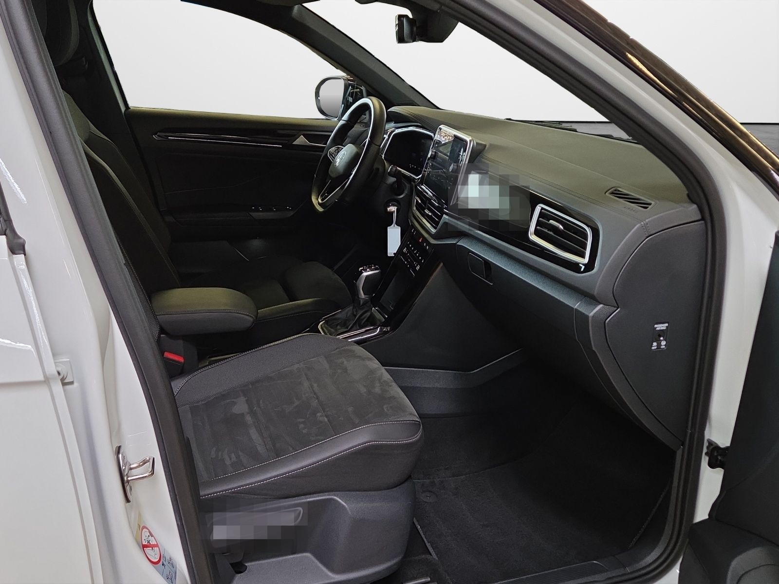 Volkswagen T-Roc 2.0 TDI DSG R-Line LED AHK Navi Kamera foto 14