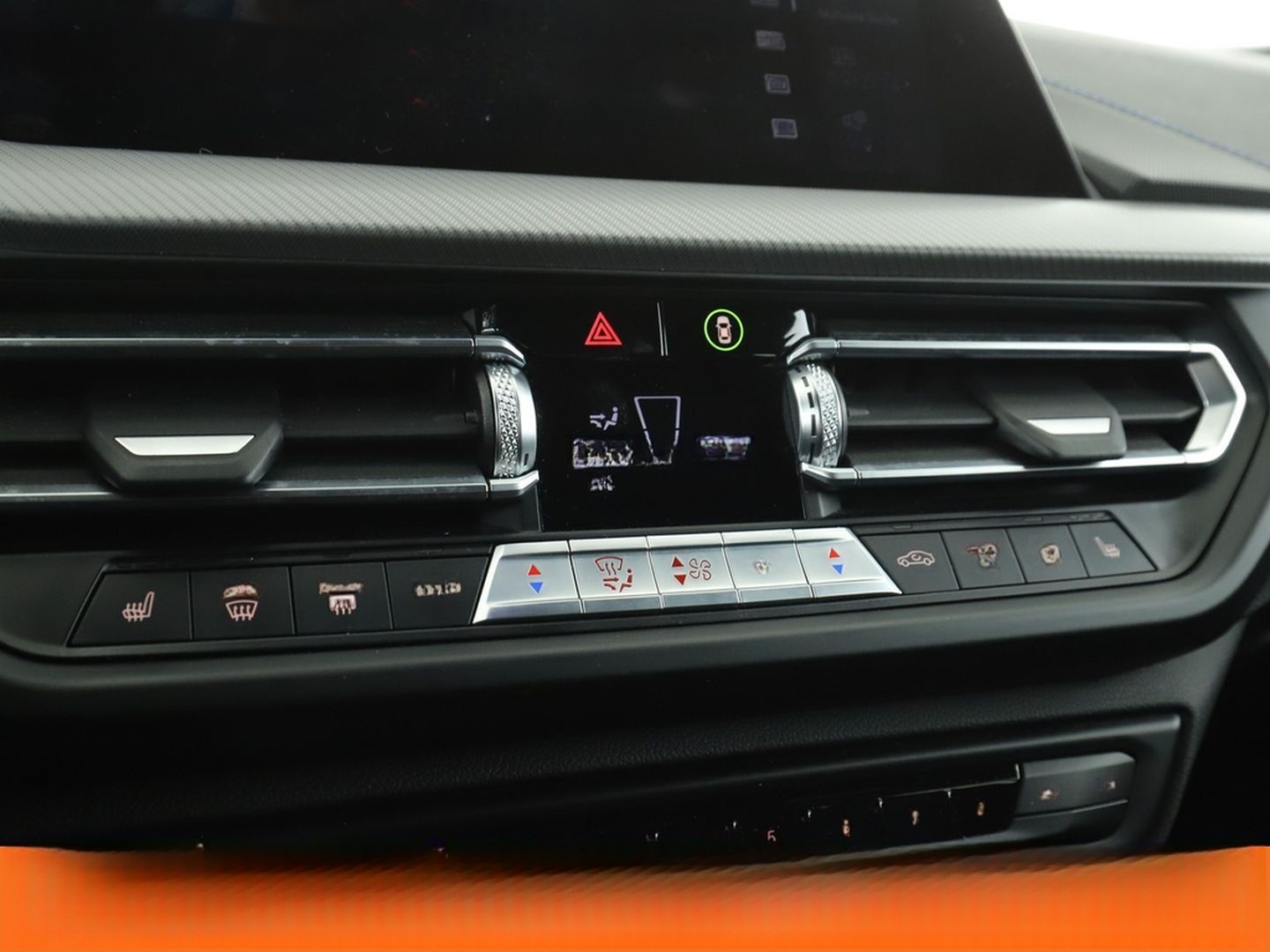 BMW 1er M135i xDrive Aut.*NAVI*HEAD-UP*LED*TEMPO*PDC foto 25