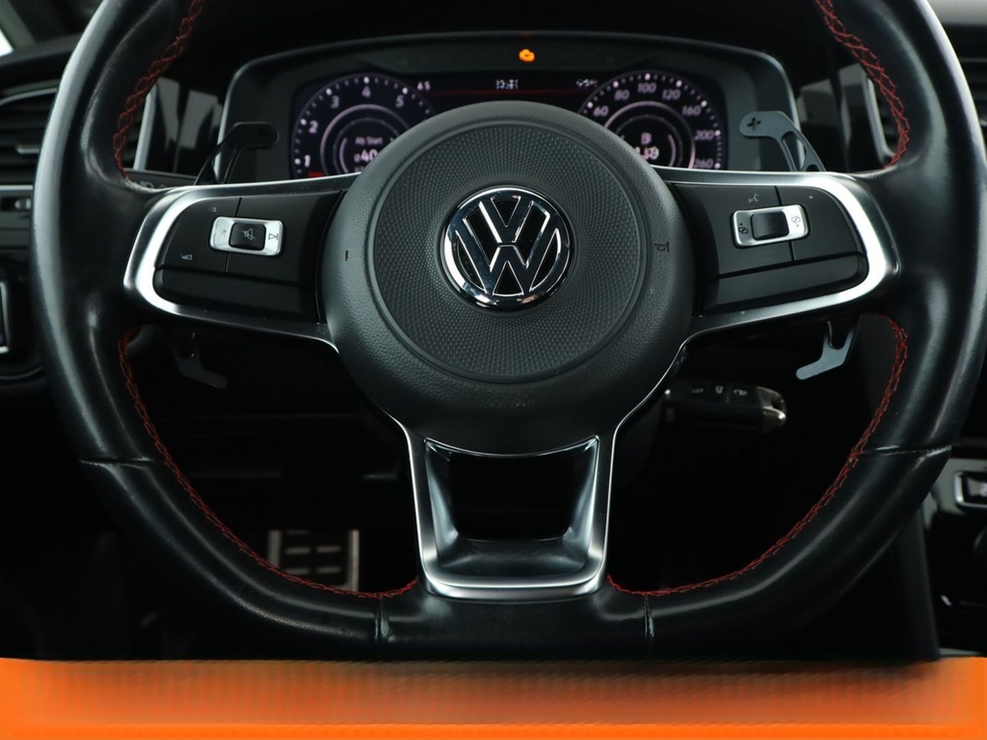 Volkswagen Golf VII 2.0 TSI GTI Performance BM Aut.*NAVI* foto 19