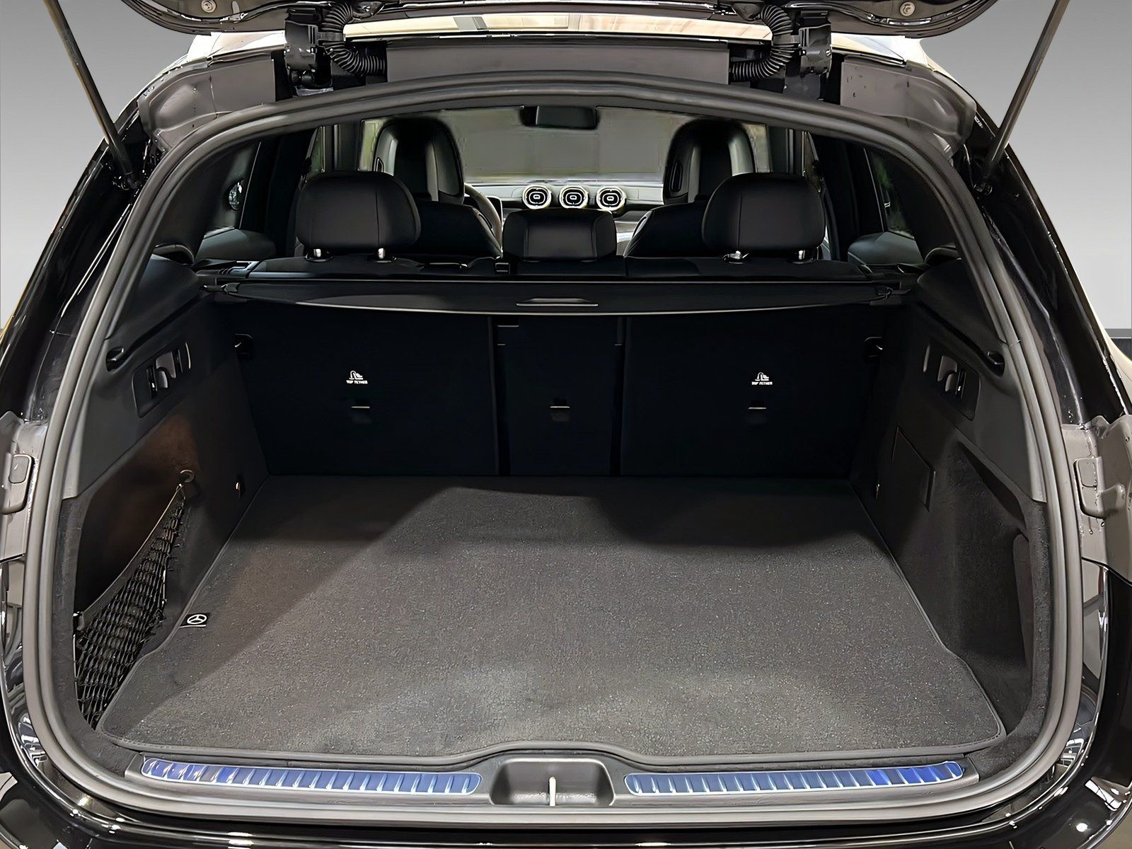 Mercedes-Benz GLC 220 d 4M AMG+DIGITAL+Memo+LrHz+TotW+AHK+360° foto 6
