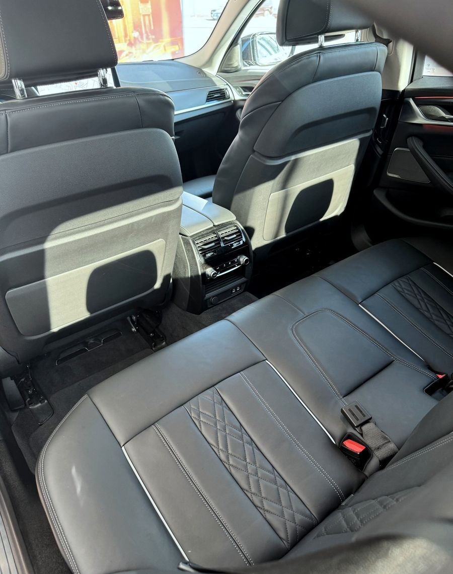 BMW 540d xDrive Luxury Line nahezu Vollausstattung! foto 13