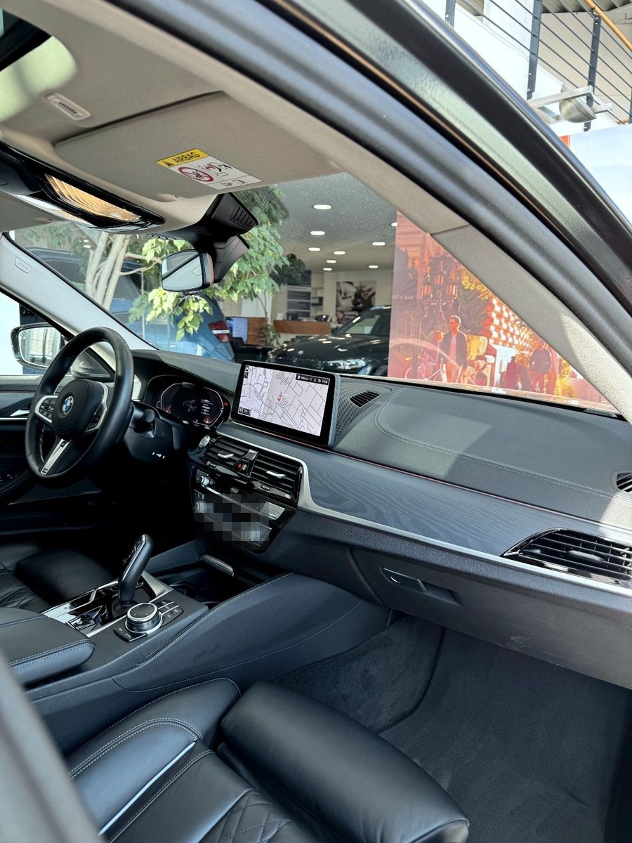 BMW 540d xDrive Luxury Line nahezu Vollausstattung! foto 7
