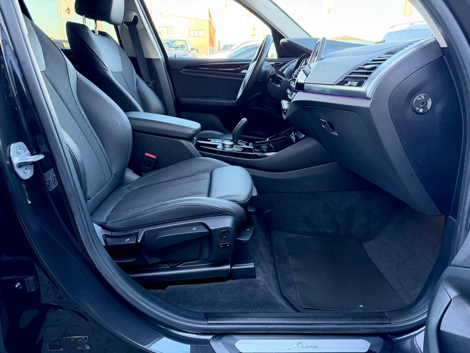 BMW X3 xDrive 30 i xLine NAVI/LED/CAM/HUD/GARANTIE foto 12