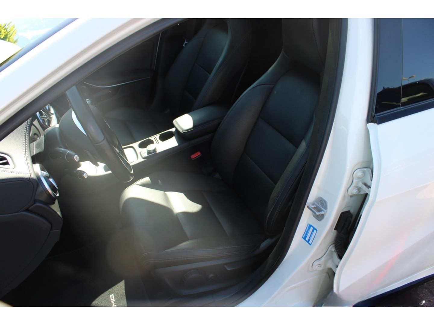 Mercedes-Benz A 45 AMG 4Matic ACC Pano Leder SithHZG Bi Xenon  foto 11