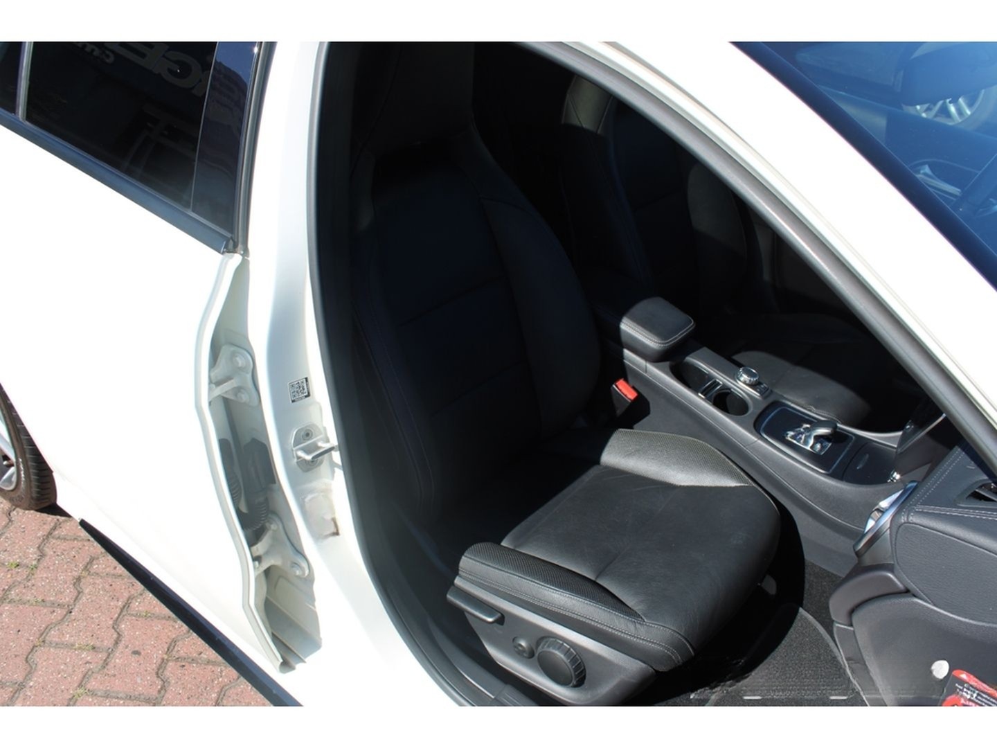 Mercedes-Benz A 45 AMG 4Matic ACC Pano Leder SithHZG Bi Xenon  foto 12