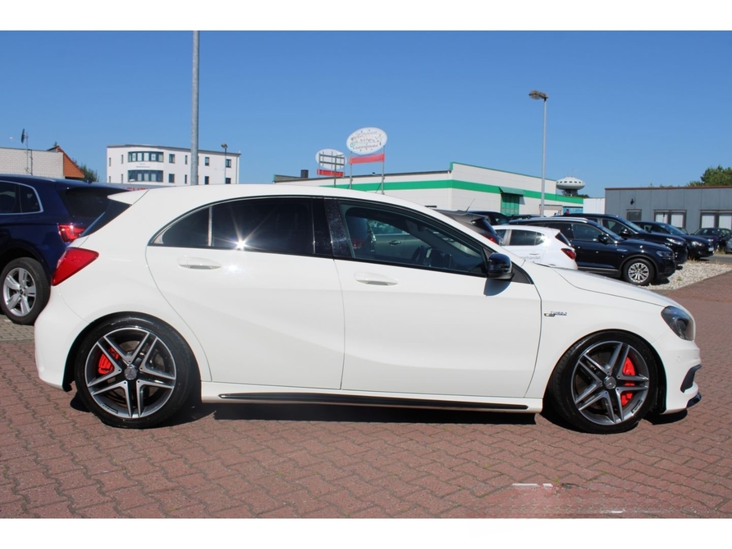 Mercedes-Benz A 45 AMG 4Matic ACC Pano Leder SithHZG Bi Xenon  foto 4