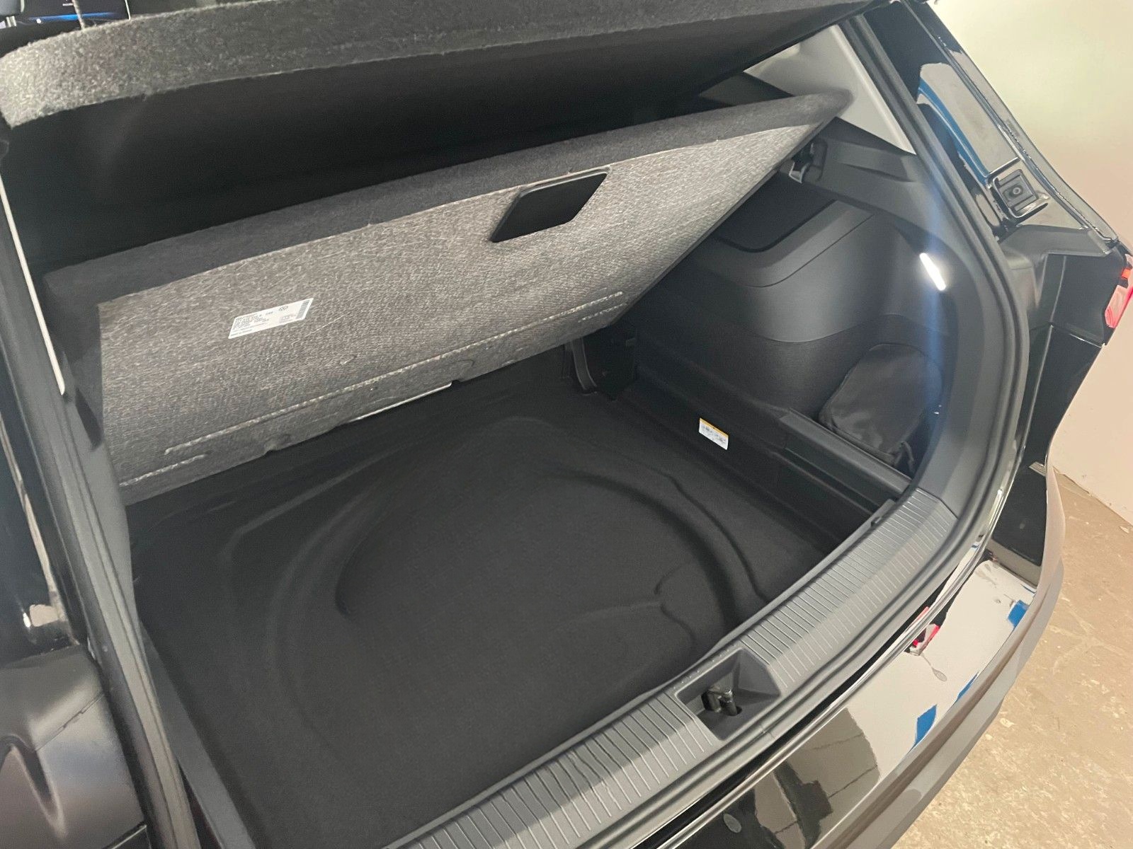 Volkswagen Tiguan 1.5 eTSI 110 kW AHK/LED/PANO foto 11