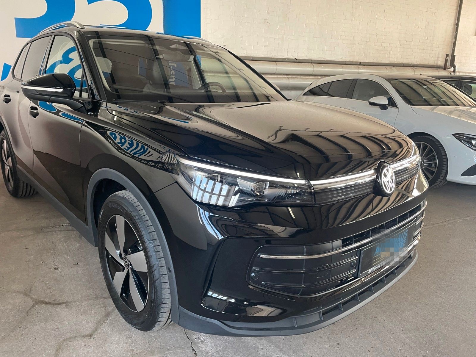 Volkswagen Tiguan 1.5 eTSI 110 kW AHK/LED/PANO foto 3