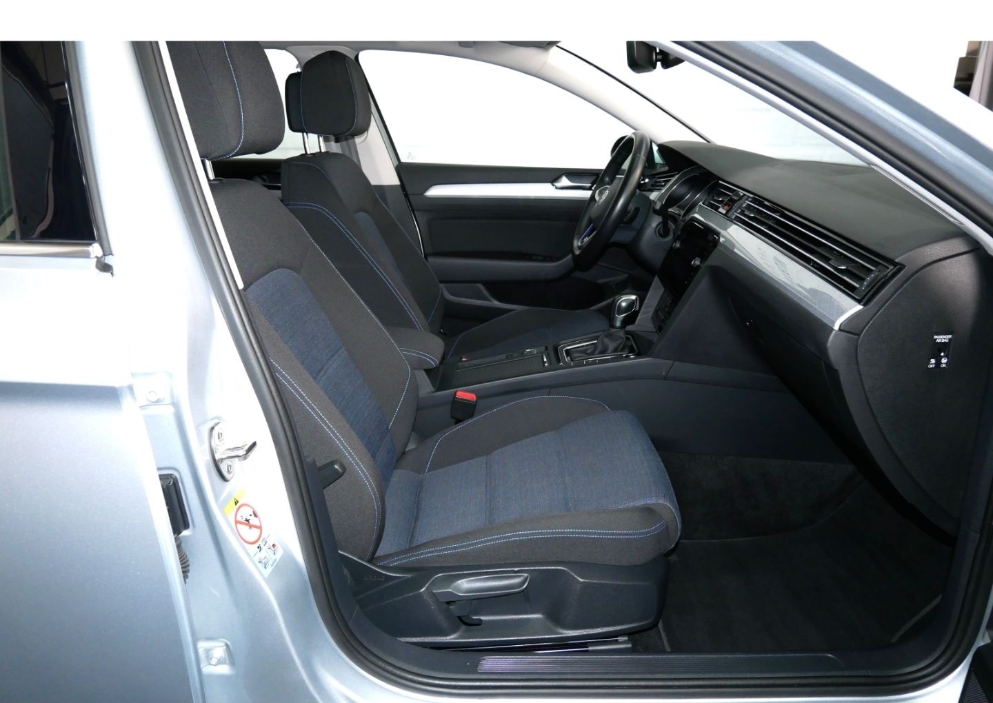 Volkswagen Passat Variant GTE 1.4 TSI LED+Navi+Cam+ACC+18'' foto 12