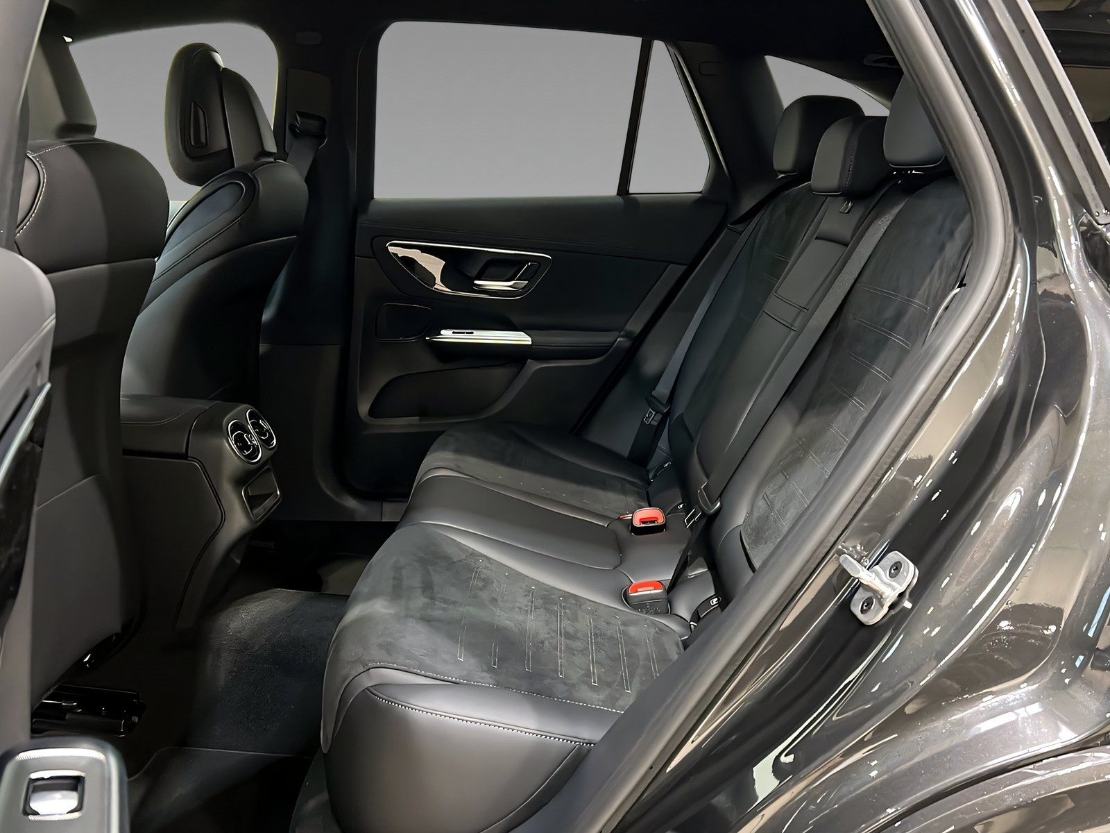 Mercedes-Benz GLC 220d 4M AMG+DIGITAL+Memo+TotW+LrHz+AHK+360° foto 9