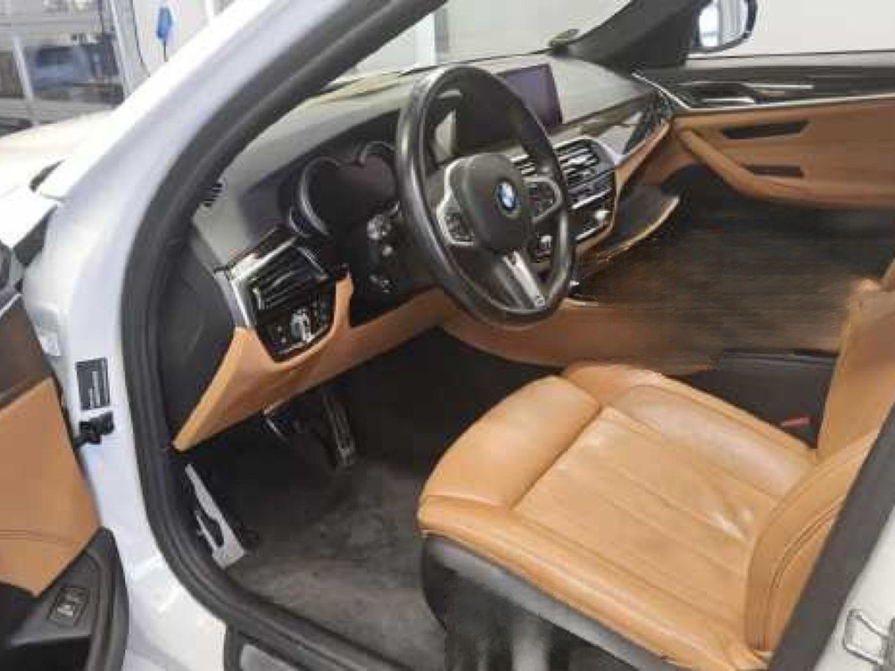 BMW 530d xDrive T MSPORT Pano,AHK,HUD,AdpLED,DA+,PA+ foto 5