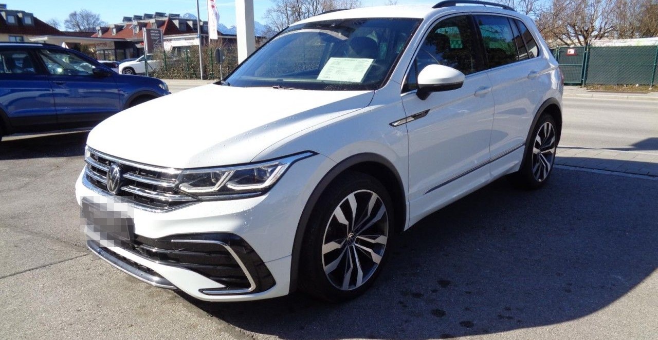 Volkswagen Tiguan 2,0 TSI DSG 4Motion R-Line (AHK+Navi) foto 2