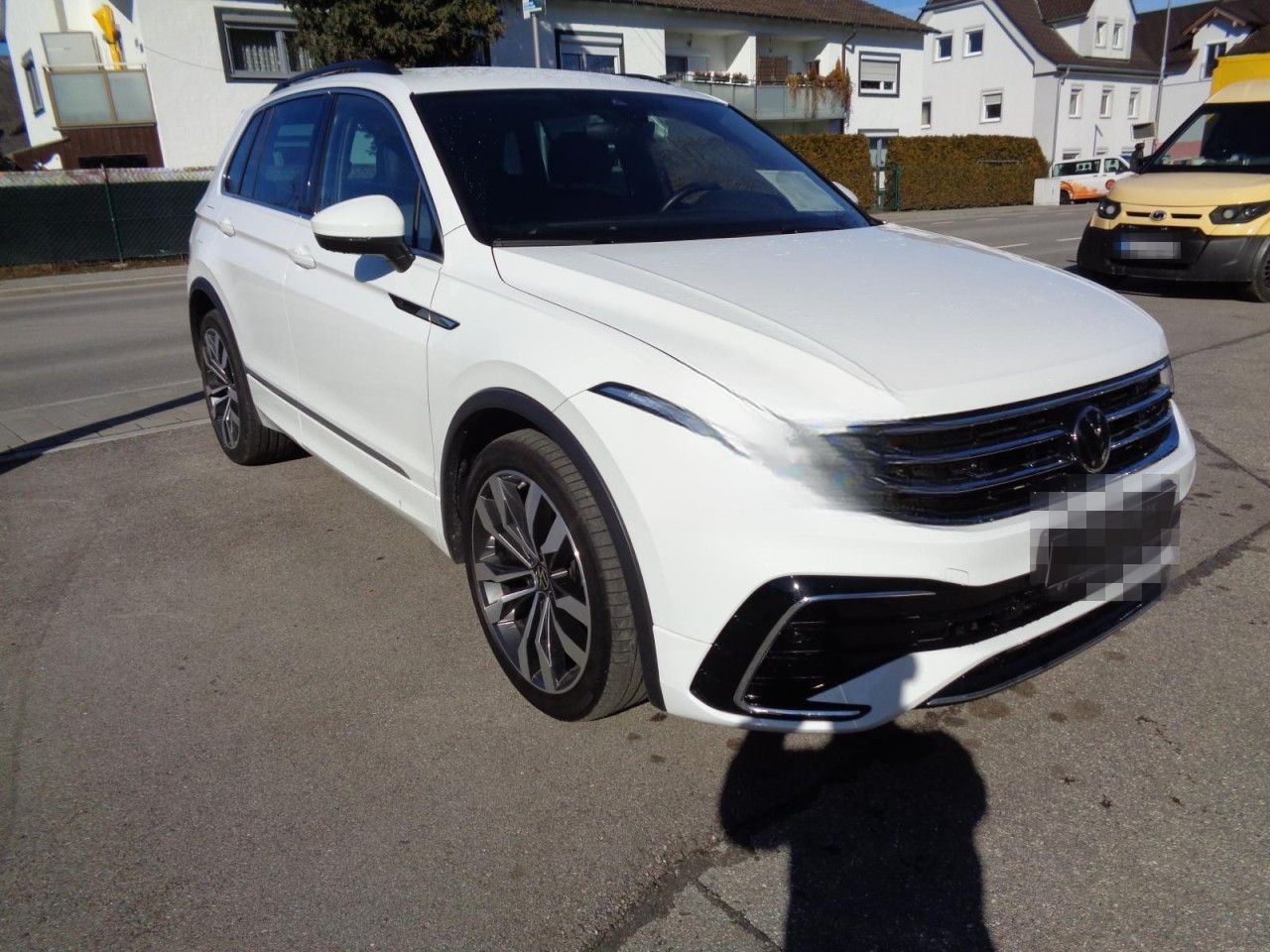 Volkswagen Tiguan 2,0 TSI DSG 4Motion R-Line (AHK+Navi) foto 3