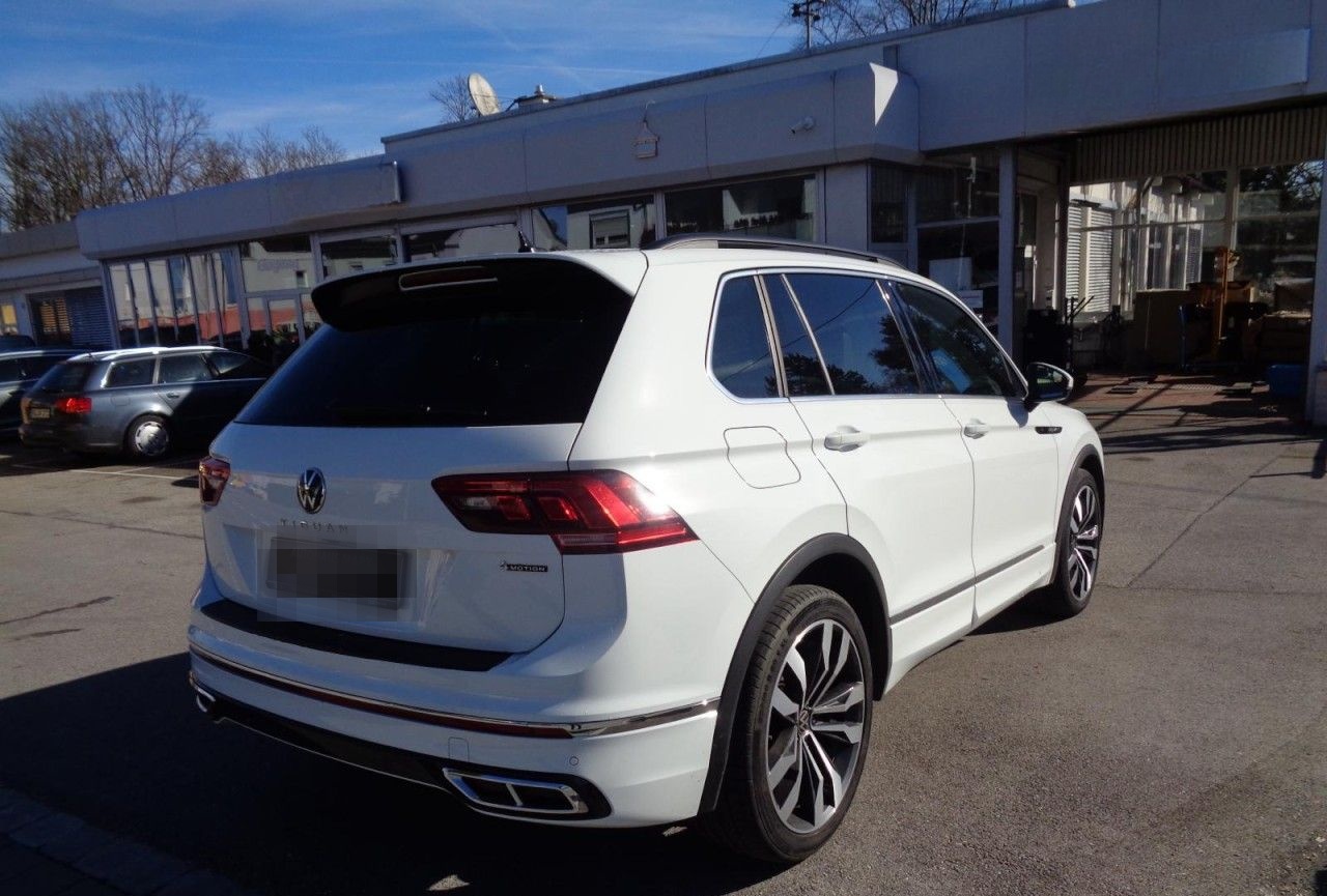 Volkswagen Tiguan 2,0 TSI DSG 4Motion R-Line (AHK+Navi) foto 4