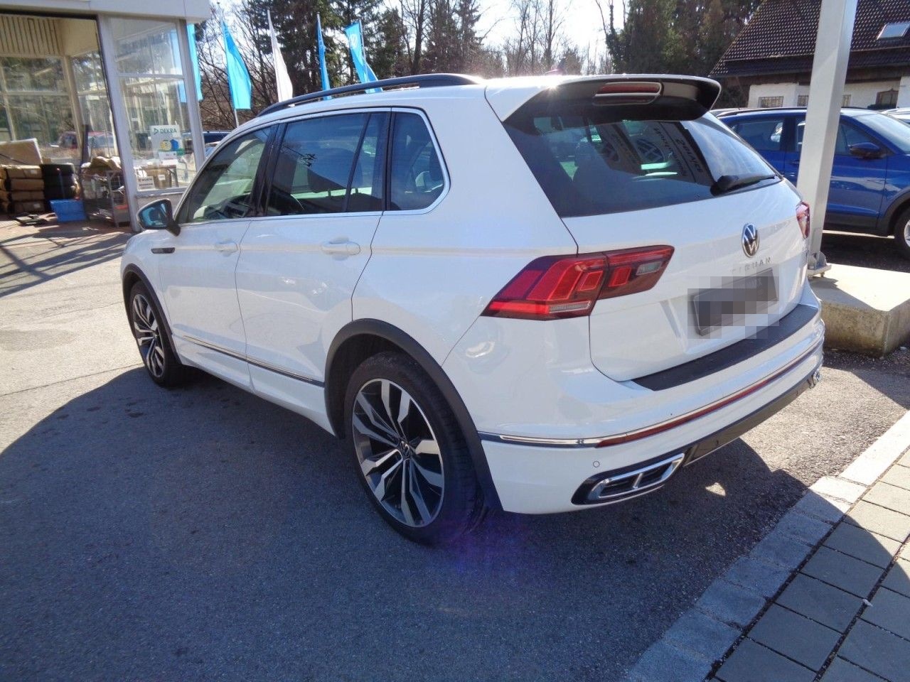 Volkswagen Tiguan 2,0 TSI DSG 4Motion R-Line (AHK+Navi) foto 5