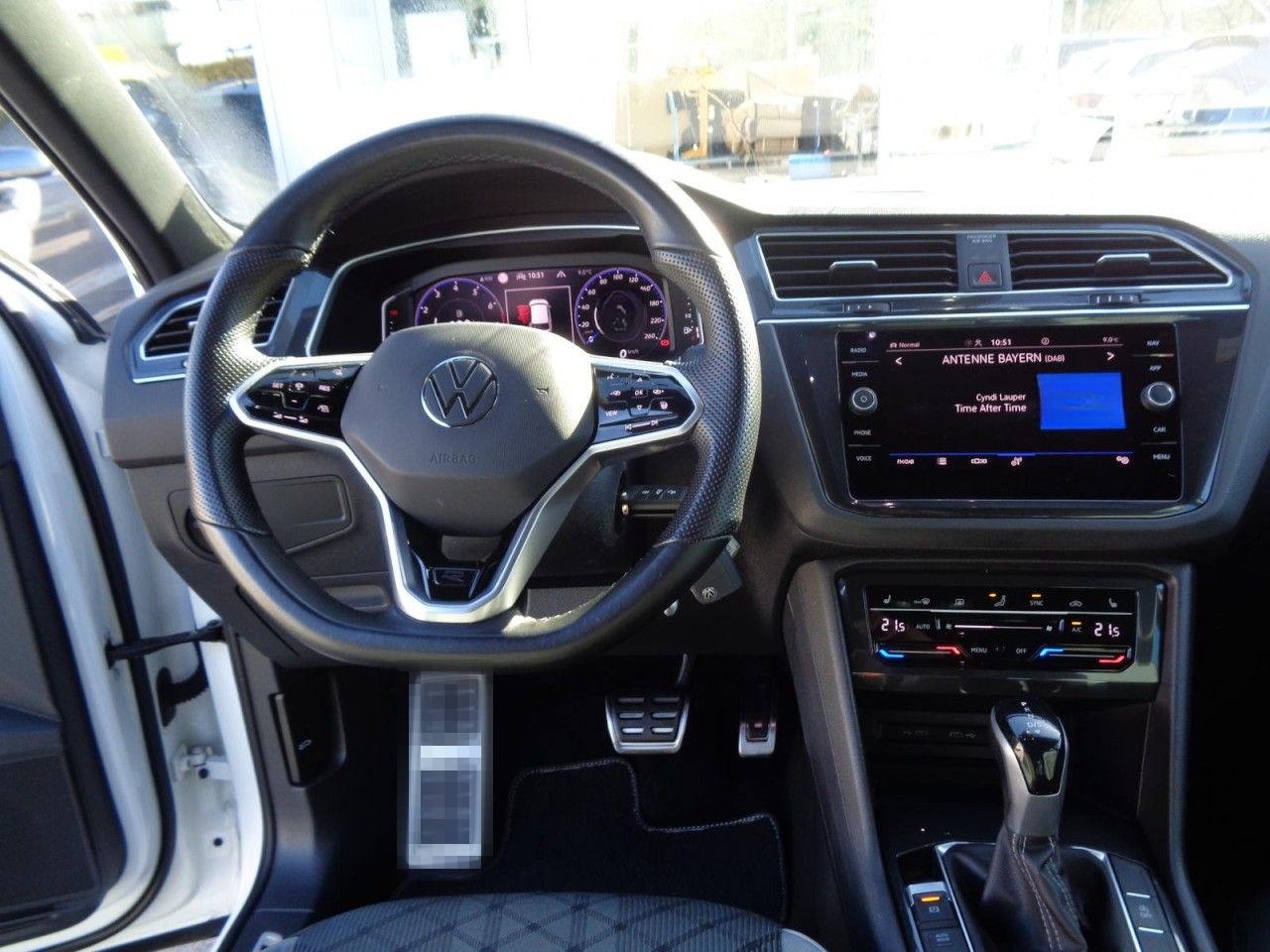 Volkswagen Tiguan 2,0 TSI DSG 4Motion R-Line (AHK+Navi) foto 9