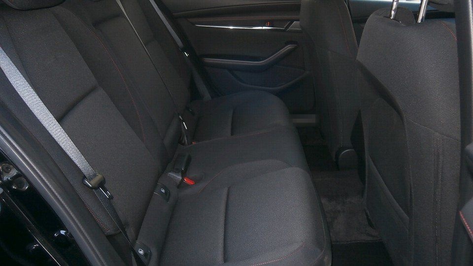 Mazda 3 2.5L e-SKYACTIV G 140PS 6AT FWD HOMURA foto 12