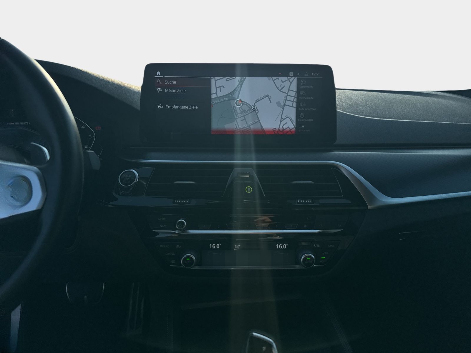 BMW M550i xDrive A Head-Up HK HiFi DAB WLAN GSD RFK foto 13