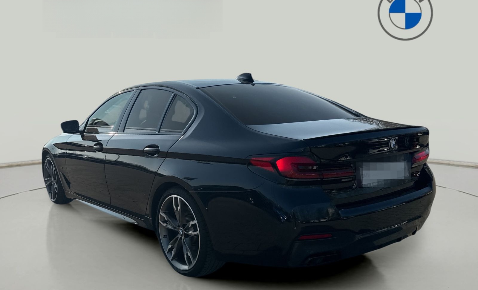 BMW M550i xDrive A Head-Up HK HiFi DAB WLAN GSD RFK foto 5