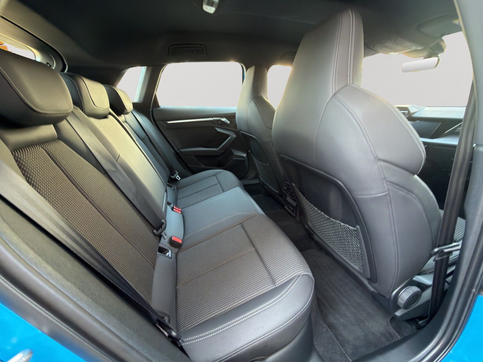 Audi S3 Sportback 2.0 TFSI quattro S-LINE/LED/SHZ/NAV foto 19