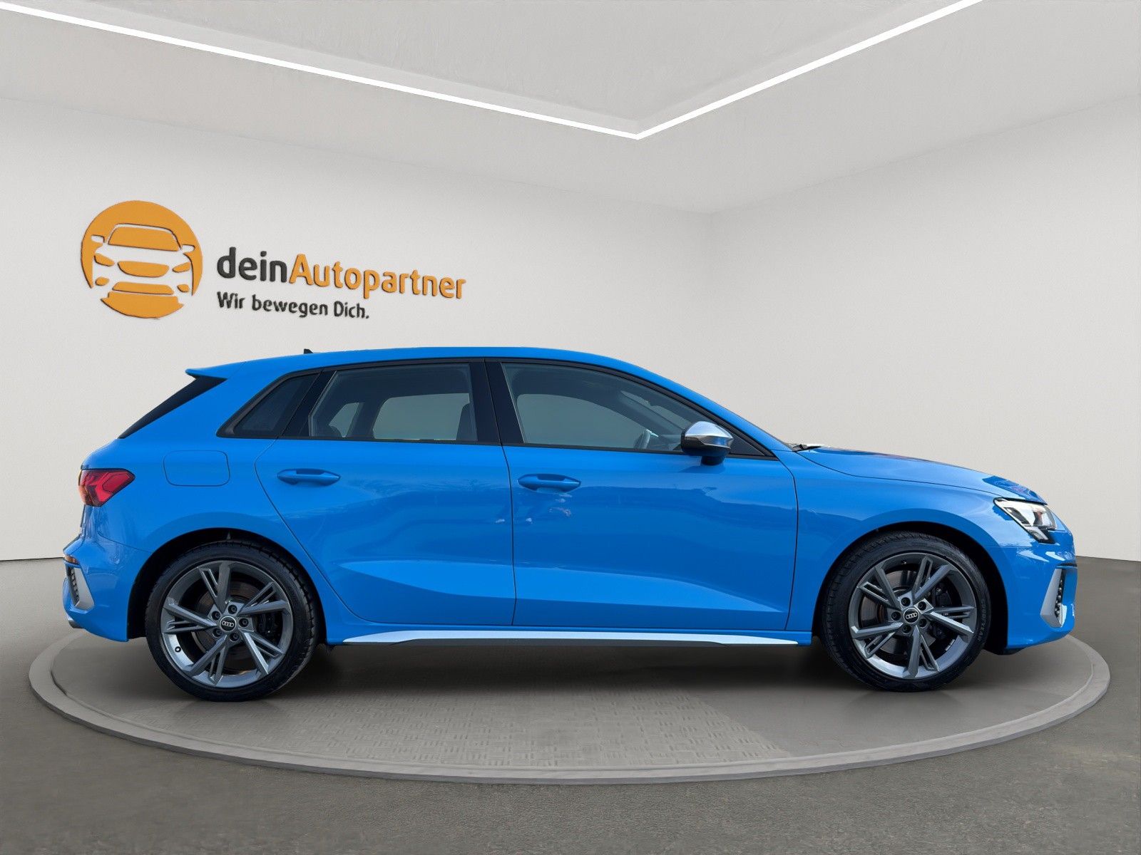 Audi S3 Sportback 2.0 TFSI quattro S-LINE/LED/SHZ/NAV foto 4